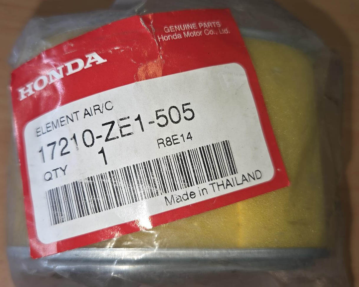 Air Filter Element suit Honda GX140-GX200 (Genuine Honda Spare Part)